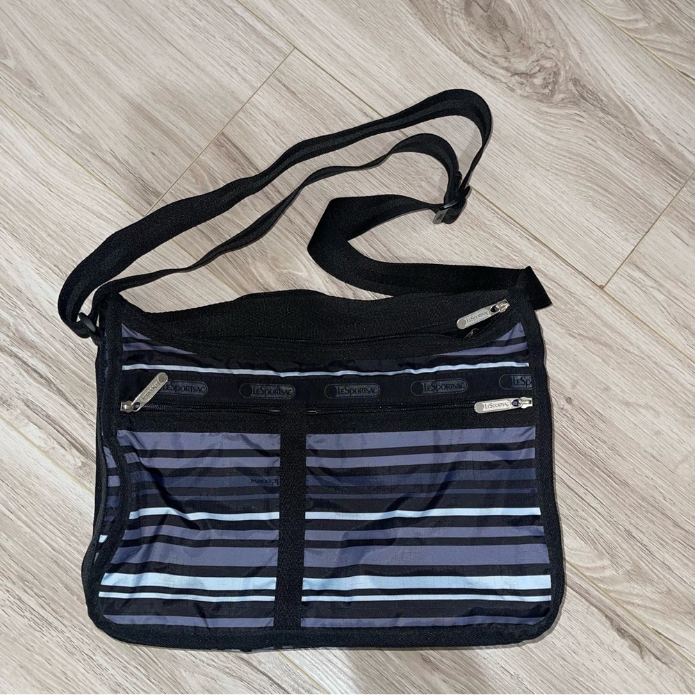 Expandable Lesportsac Black Striped Bag Purse‎ Luggage  Shoulder Bag Crossbody